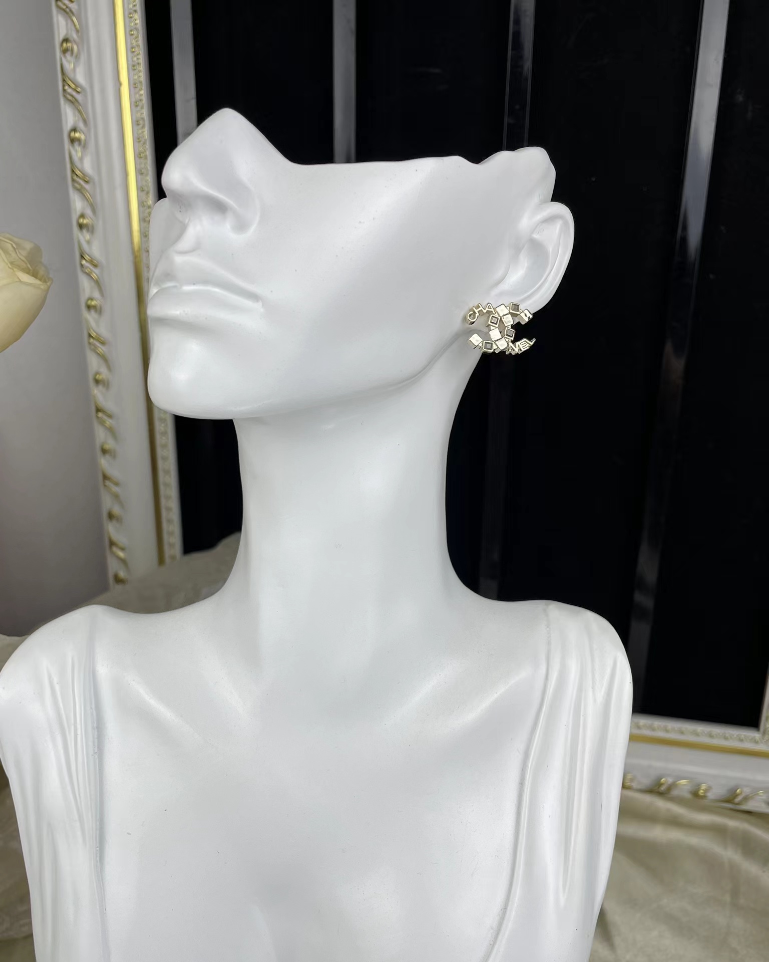 Chanel Letters Double C Earrings - Original Replica Club