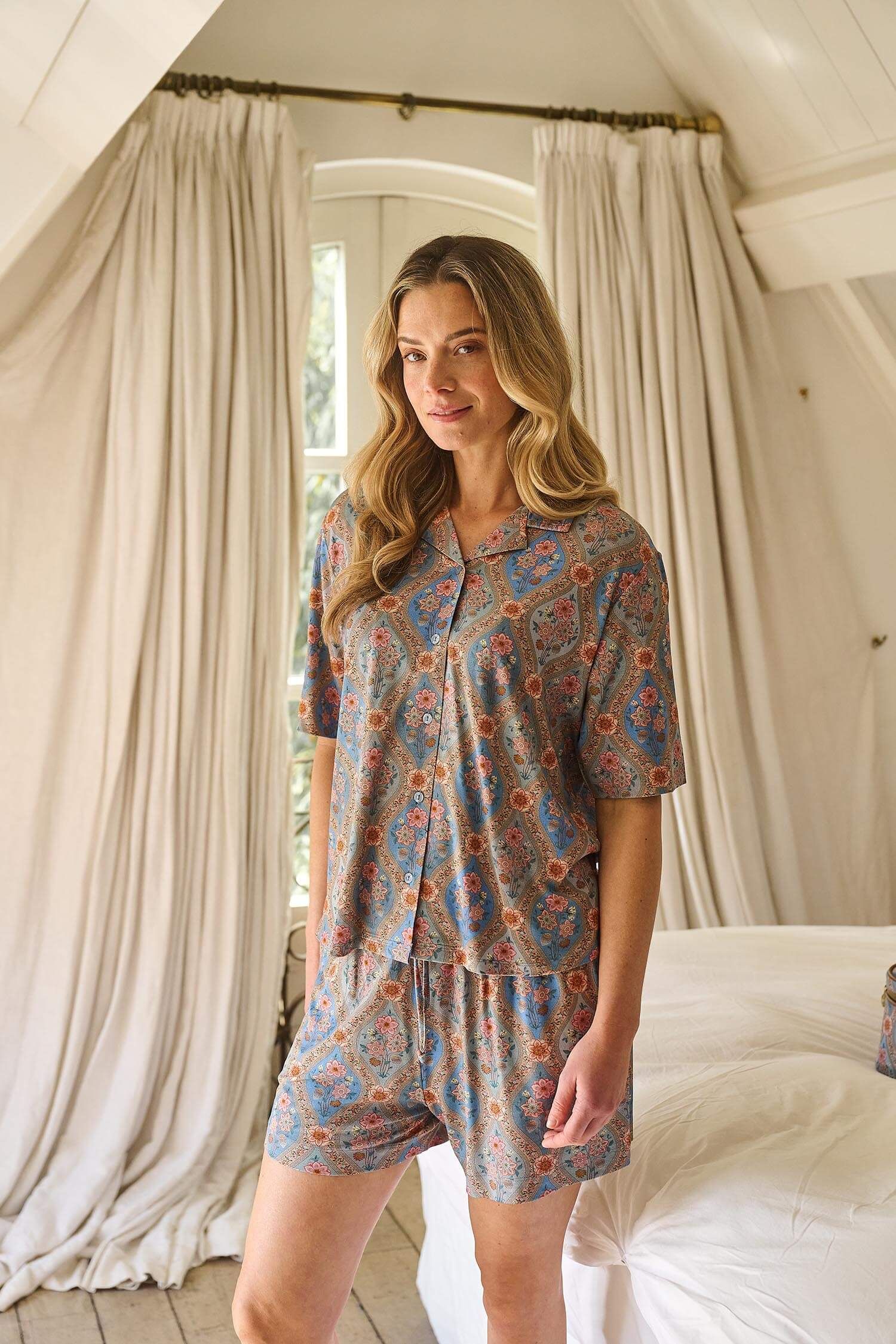 Flora Short Sleeve Top Ornamento Blue