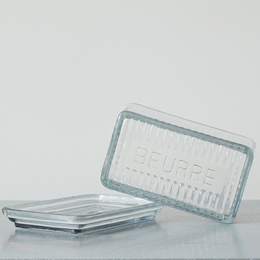 Beurrier en verre moulé