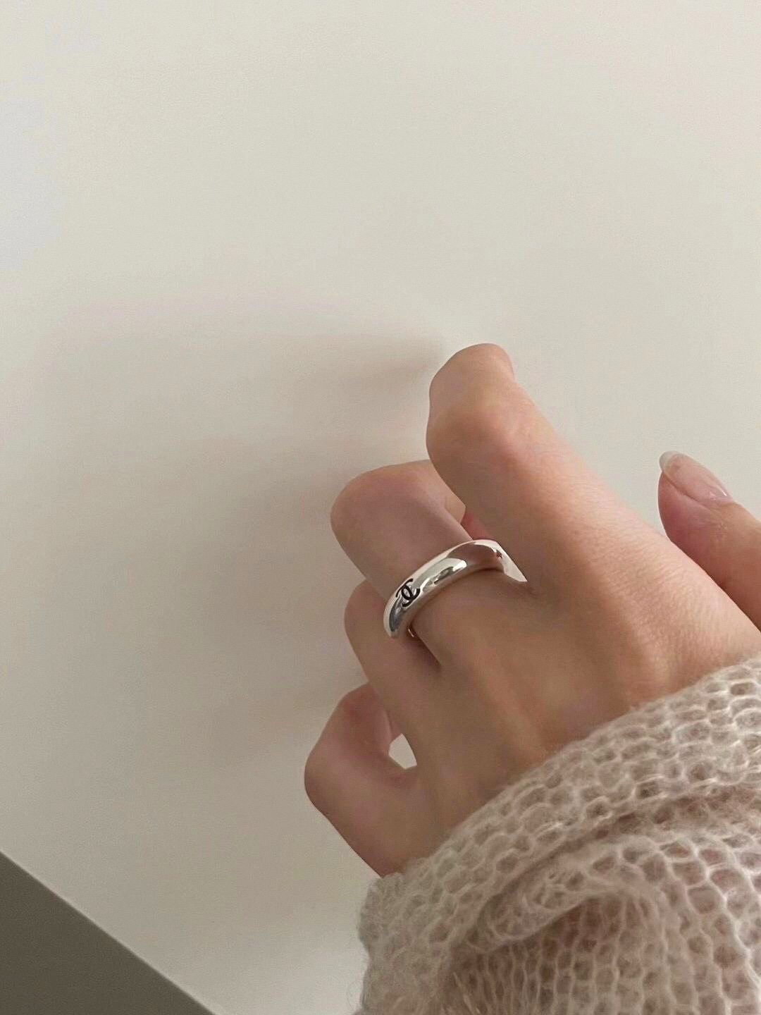 Chanel Minimalist and Elegant Silver Ring - Original Replica Club