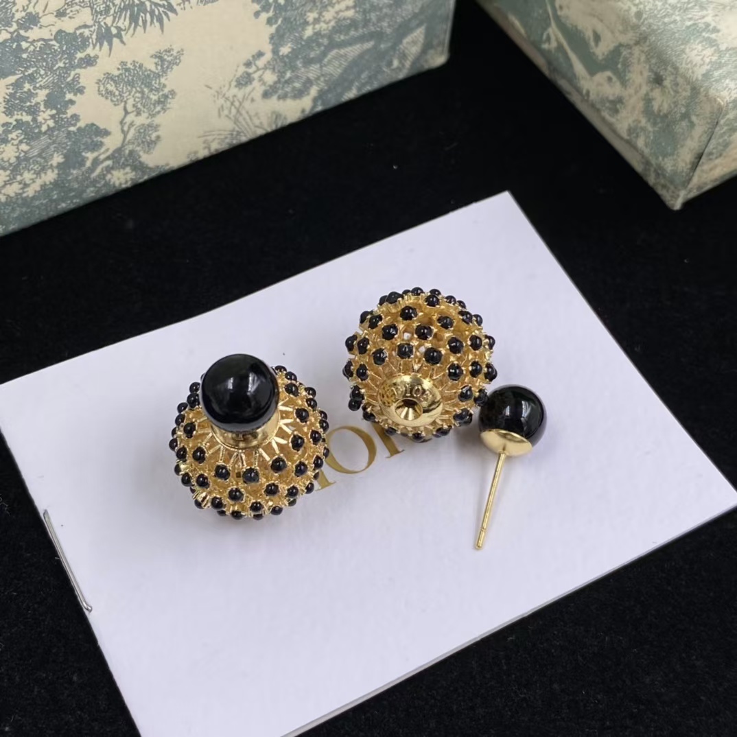 Dior Black Stud Earrings - Original Replica Club