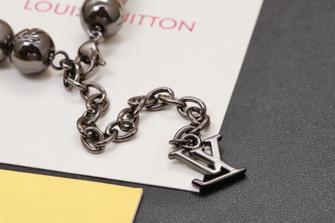 Louis Vuitton Black Beads Bracelet Men - Original Replica Club