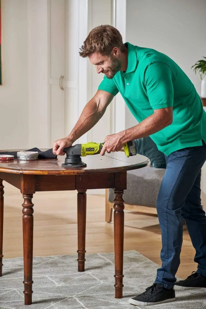 RYOBI 18 V ONE+ Cordless Eccentric Polisher With 125 mm Polishing Plate - R18P-0 - Image 6 RYOBI 18 V ONE+ Cordless Eccentric Polisher With 125 mm Polishing Plate - R18P-0 - Image 6