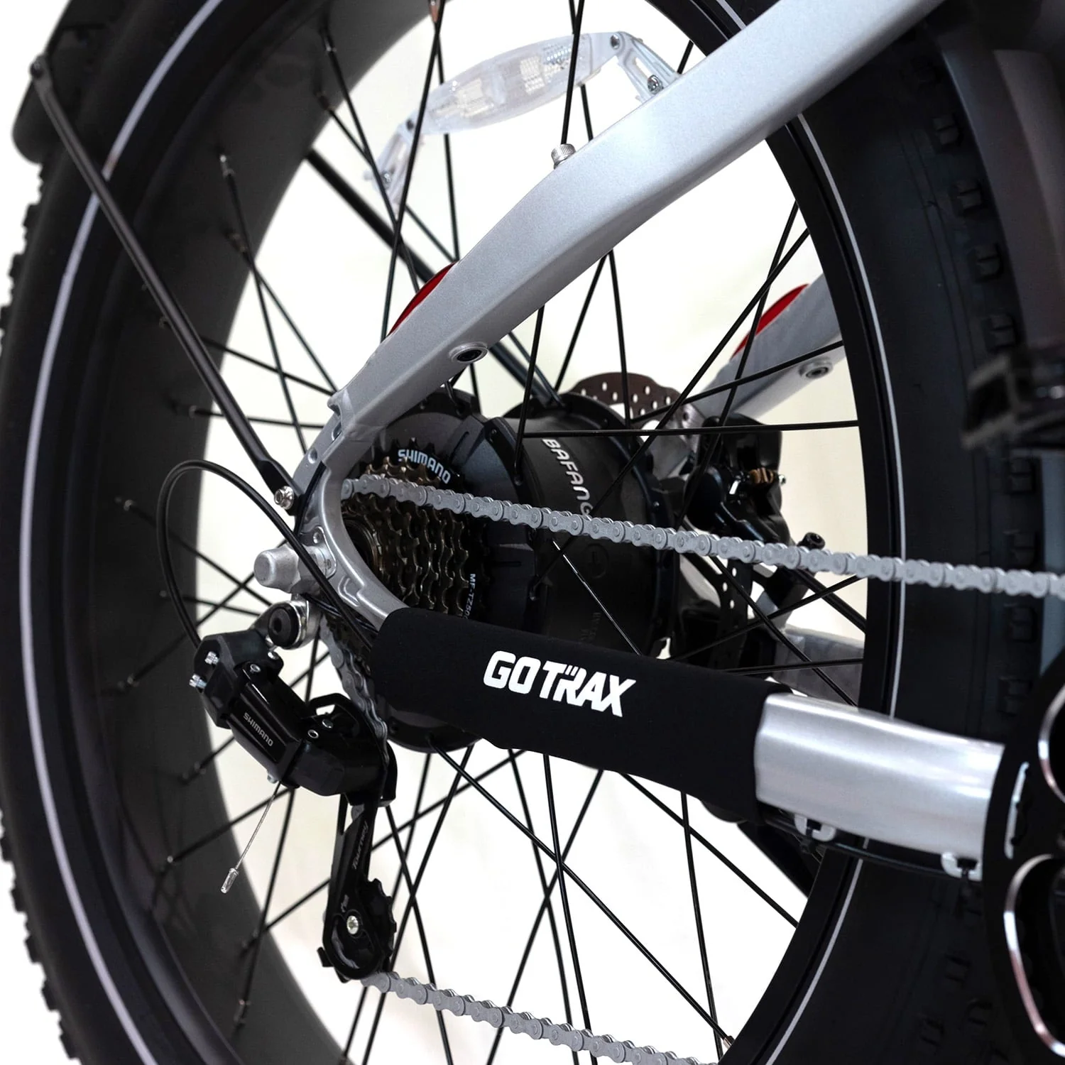 GOTRAX Tundra Electric Bike for Adults, 750W 48V 26" x 4" Fat Tire Adult Dirt Electric Bicycle, 20MPH All Terrain Electric Mountain Bike, Step over, Silver - Image 19
