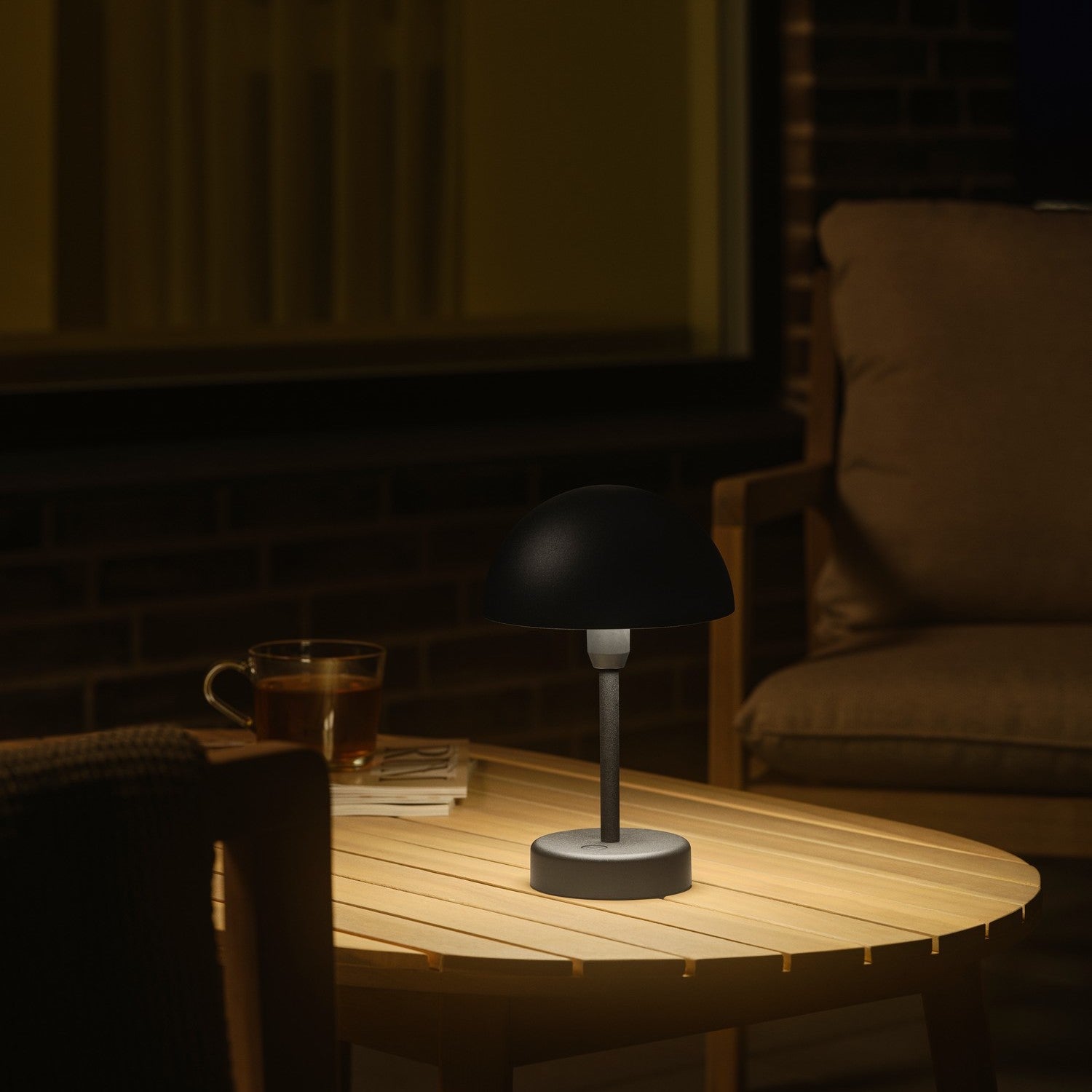 Nordlux Ellen To-Go Oplaadbare Tafellamp - Zwart