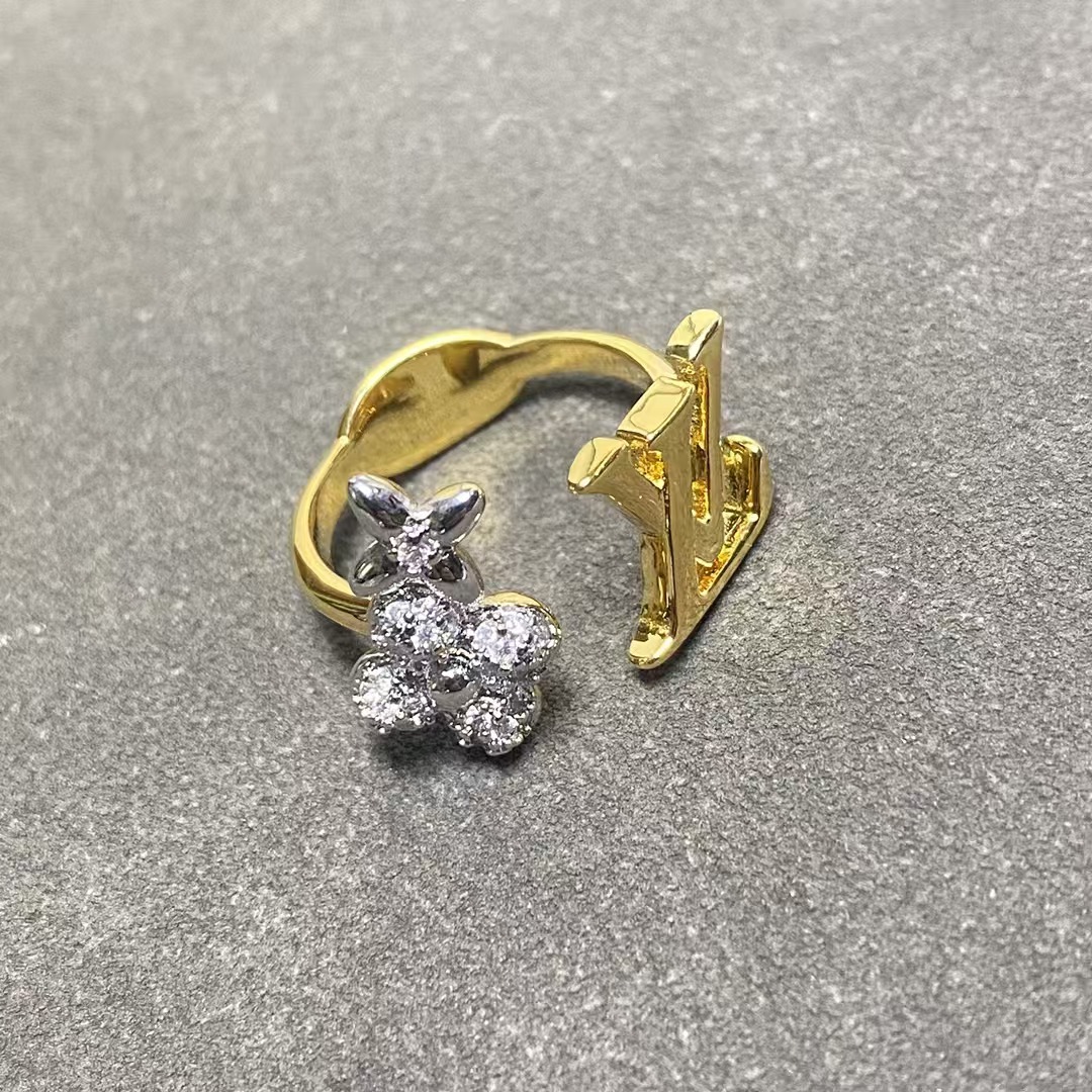 Louis Vuitton Mixed Two Metal Color Ring - Original Replica Club