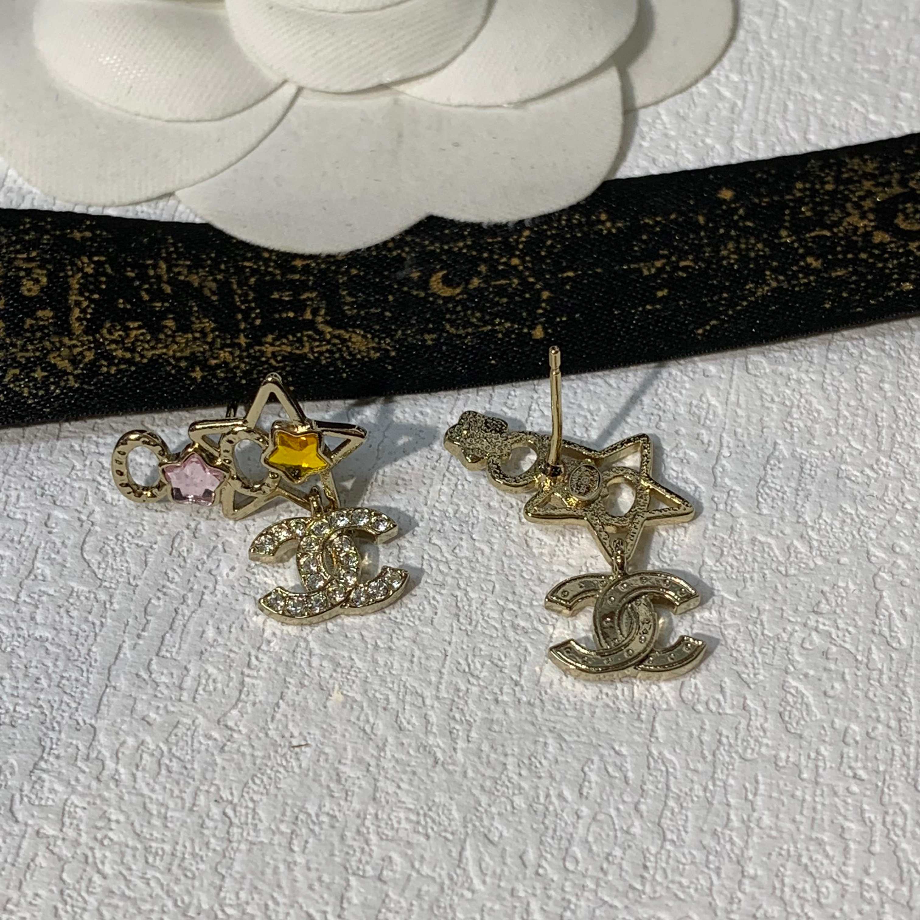 Chanel Asymmetric Color Gem Star Coco Drop Earrings - Original Replica Club