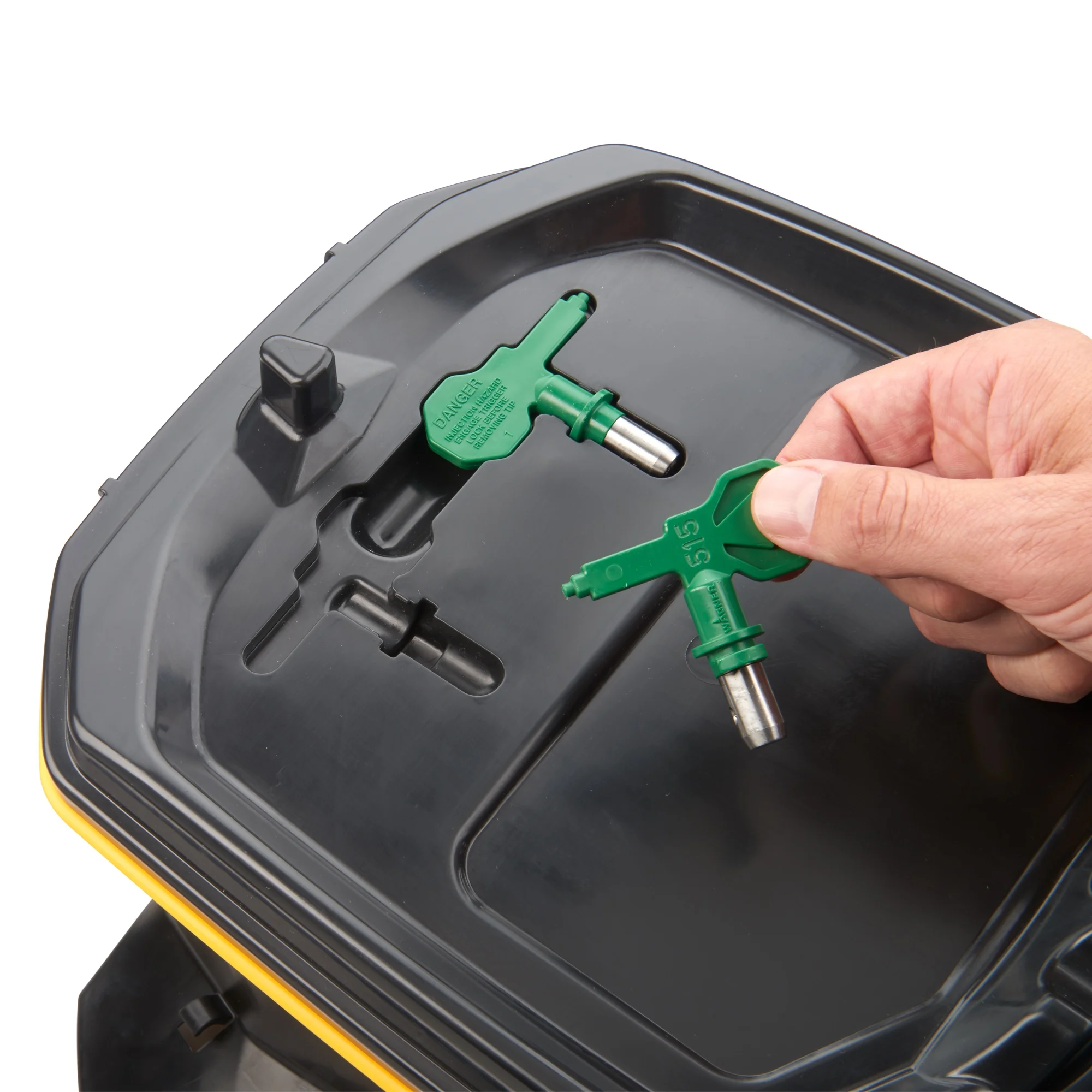 Wagner Control Pro 130 High Efficiency Airless 1.5 Gallon Power Tank Paint/Stain Sprayer - Image 4