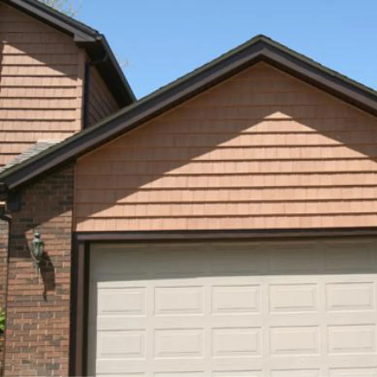 The Foundry Vinyl Perfection Shingles, 7in W X 60 3/4 L, 34 Panels/Carton, 100 Sq Feet, Shadow - 008 - Image 10 The Foundry Vinyl Perfection Shingles, 7in W X 60 3/4 L, 34 Panels/Carton, 100 Sq Feet, Shadow - 008 - Image 10