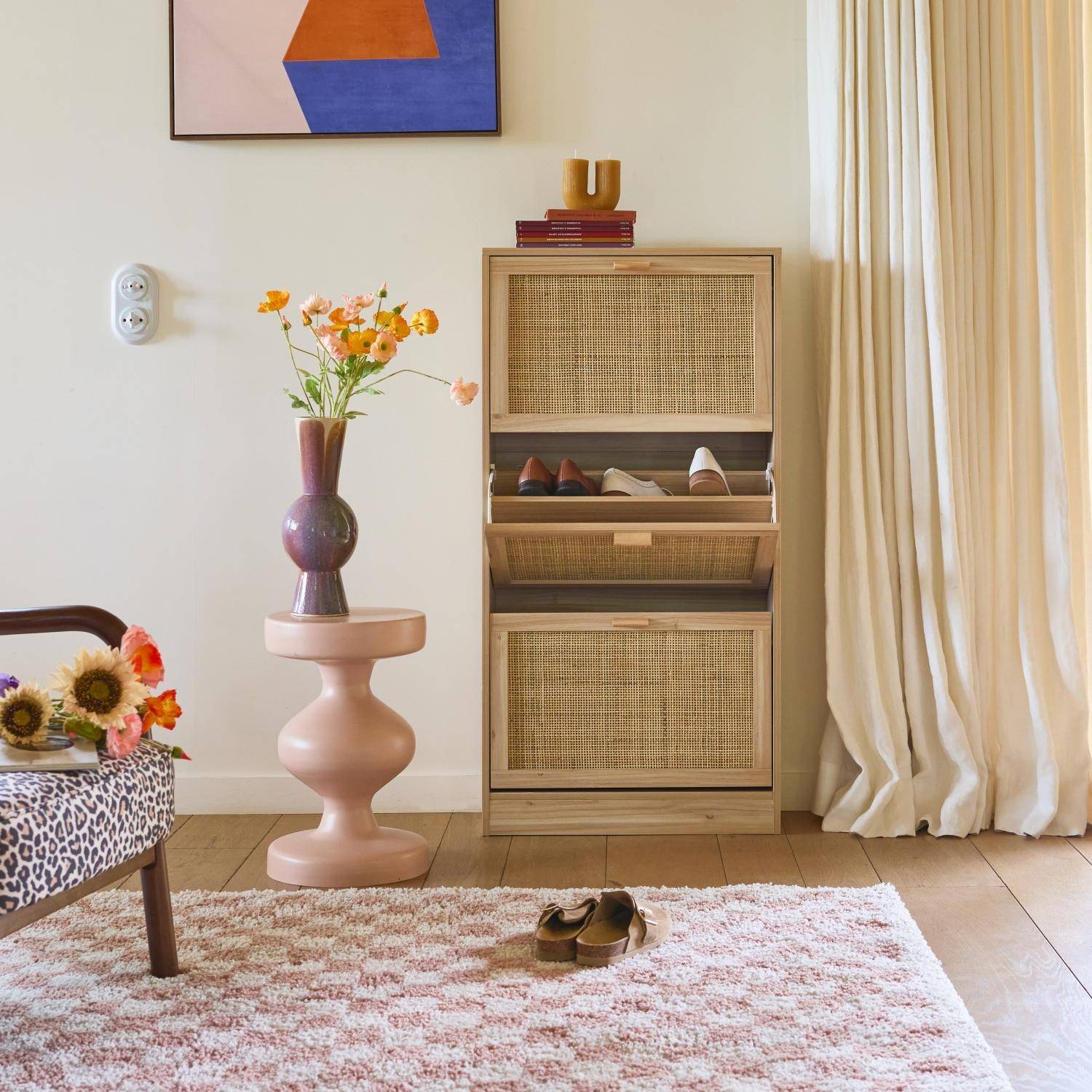 Camargue - Mueble zapatero de 3 puertas con decoración de caña y madera