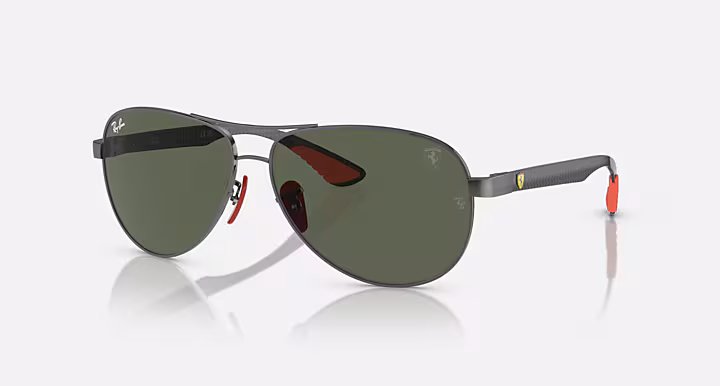 Ray-Ban RB8331M SCUDERIA FERRARI COLLECTION