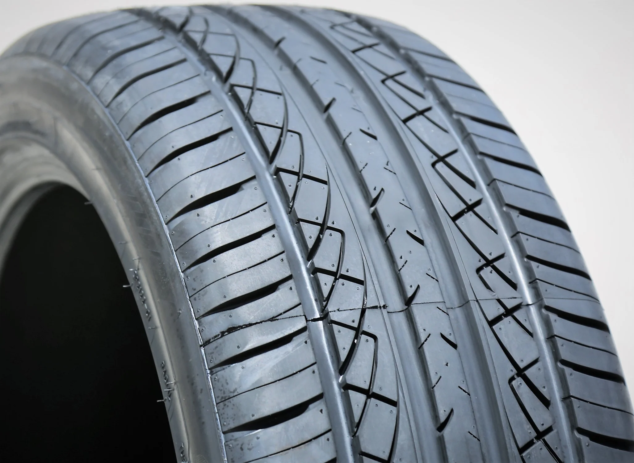 Set of 4 (FOUR) GT Radial Champiro UHP A/S P215/45ZR17 215/45R17 91W XL Performance Tires Fits: 2011-13 Honda Civic Si, 2010-11 Toyota Prius Base - Image 4