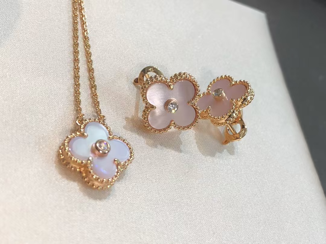 VCA Pink Mother of Pearl Clover Stud Earrings - Original Replica Club