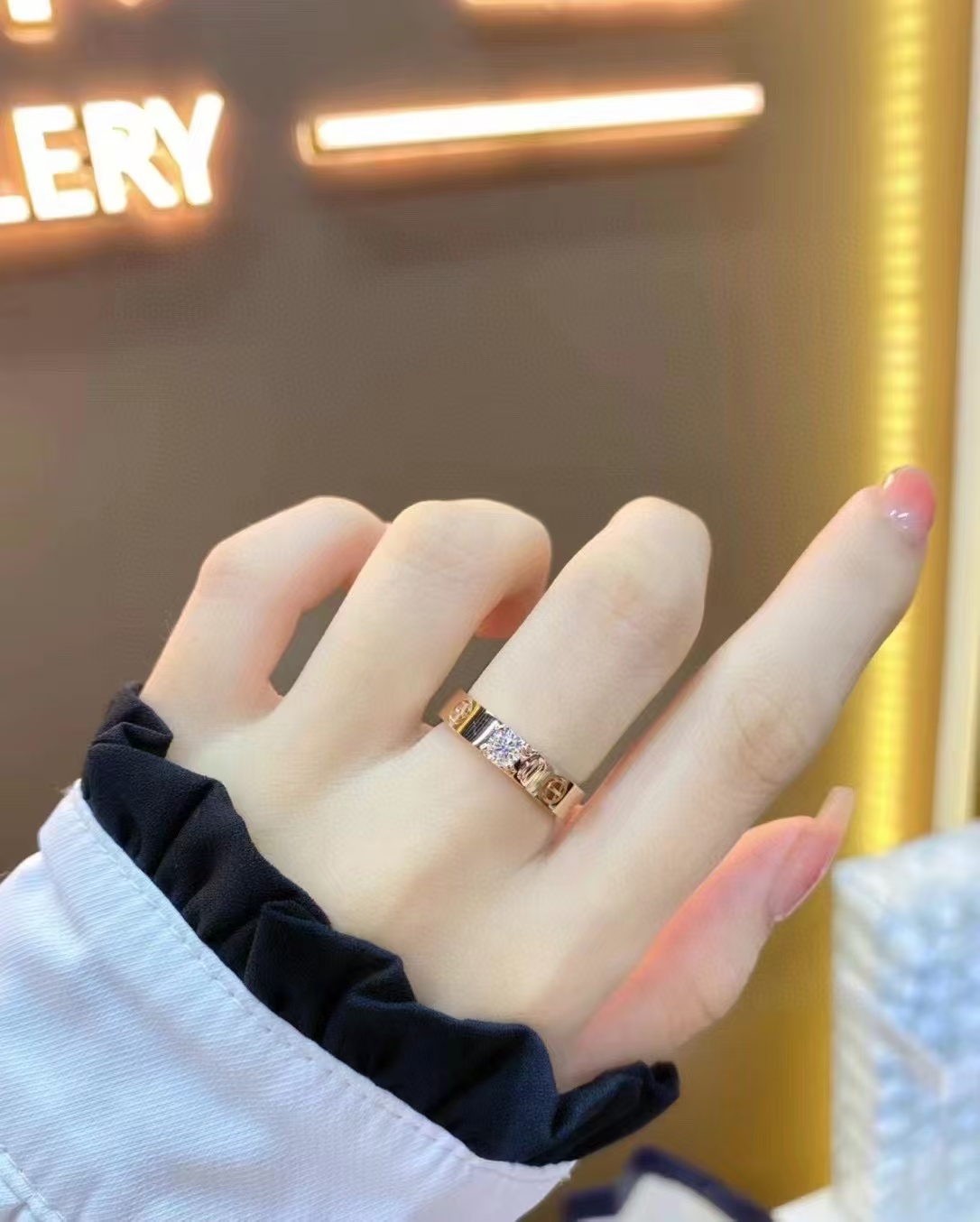 Cartier Classic LOVE Ring - Original Replica Club