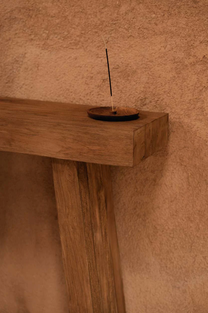 The Stance Console, Teak wood, Natural