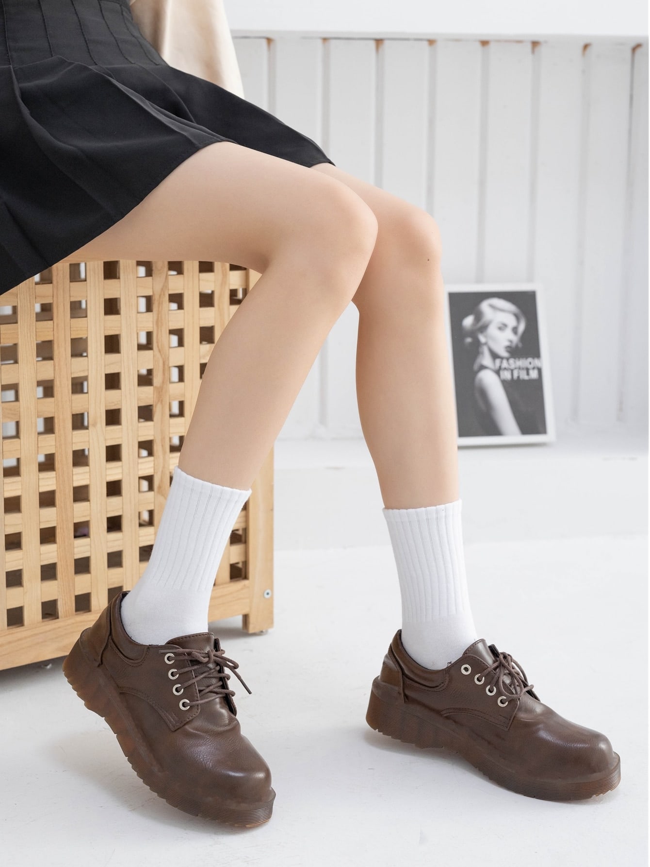 Solid Crew Socks