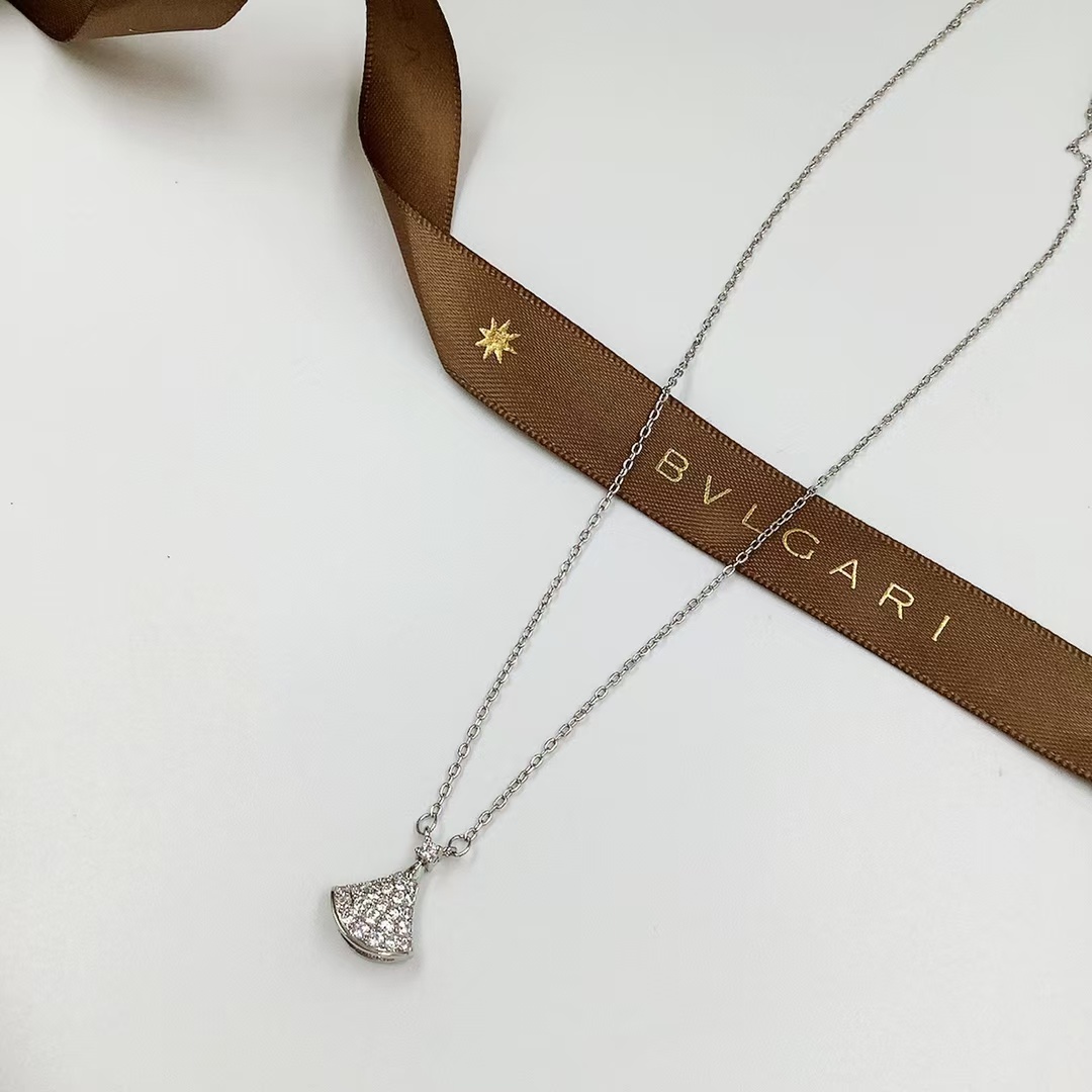 Bvlgari Divas' Dream Necklace - Original Replica Club