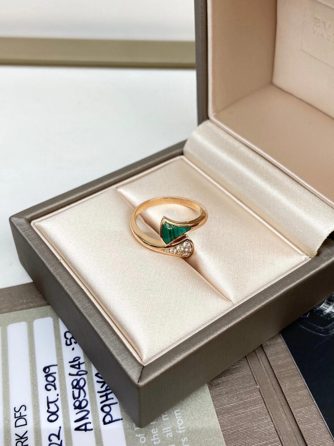 Bvlgari Rose Gold Divas' Dream Ring - Original Replica Club