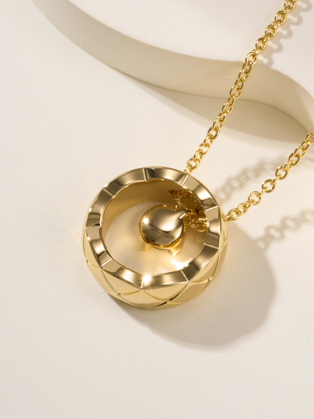 Chanel Coco Collier Necklaces Three Colors Options - Original Replica Club