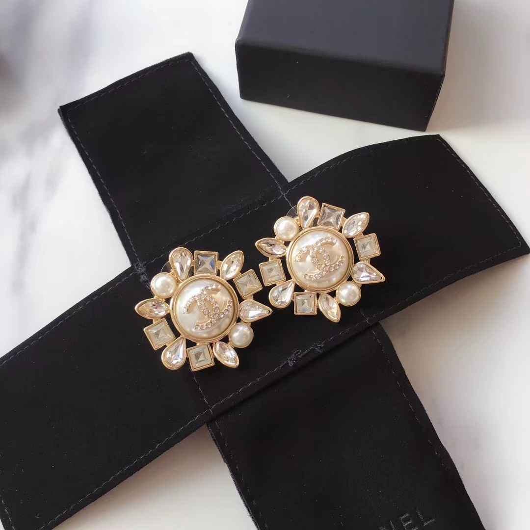 Chanel Large Round White Stud Earrings - Original Replica Club