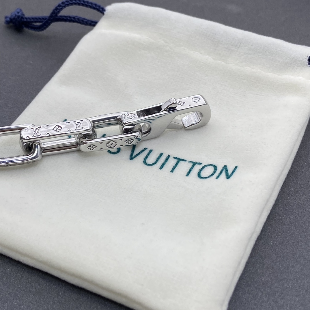 Louis Vuitton Monogram Men's Silver Necklace - Original Replica Club