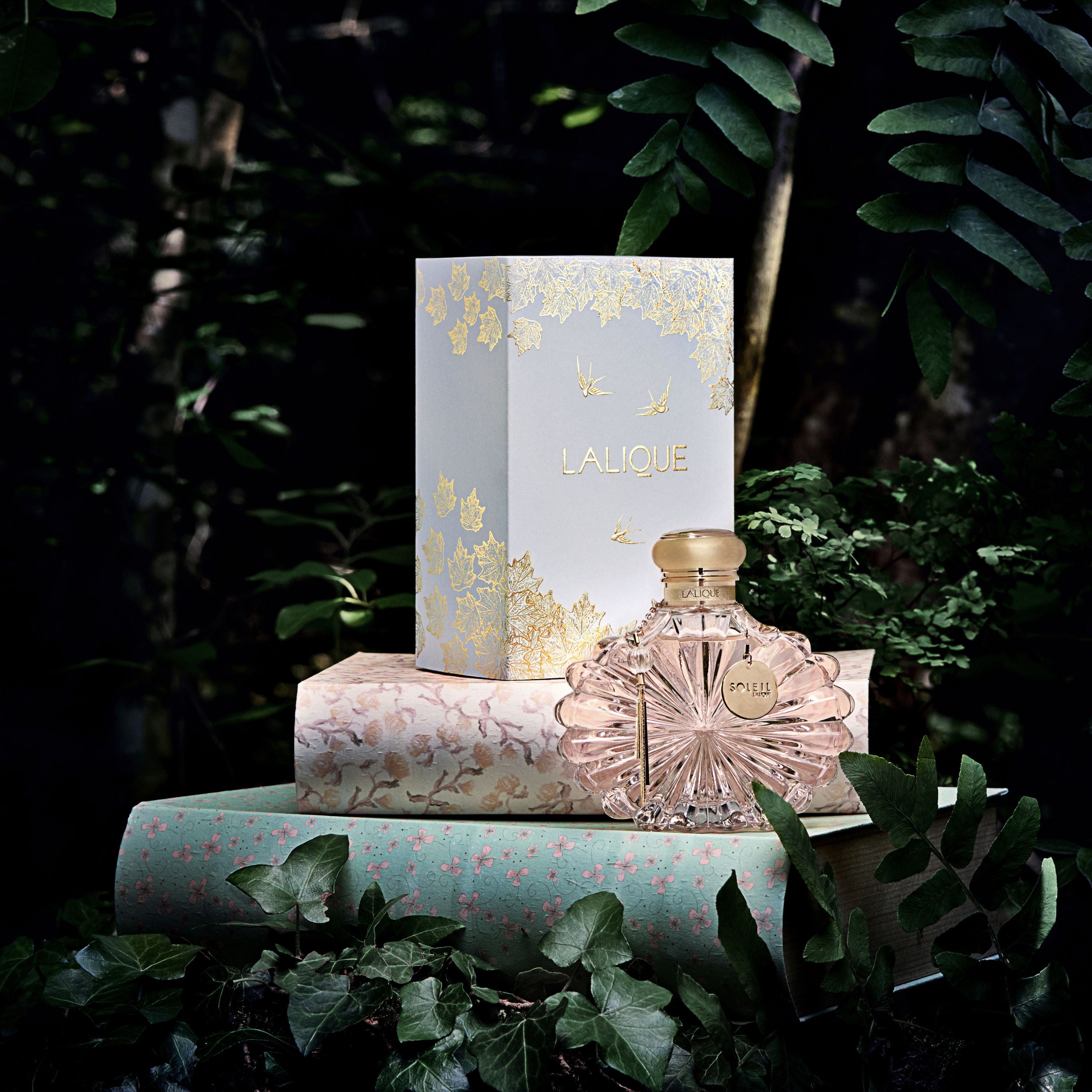 SOLEIL LALIQUE COFFRET CADEAU 2025 - EAU DE PARFUM (50 ML) ET LAIT PARFUMÉ POUR LE CORPS (150 ML)