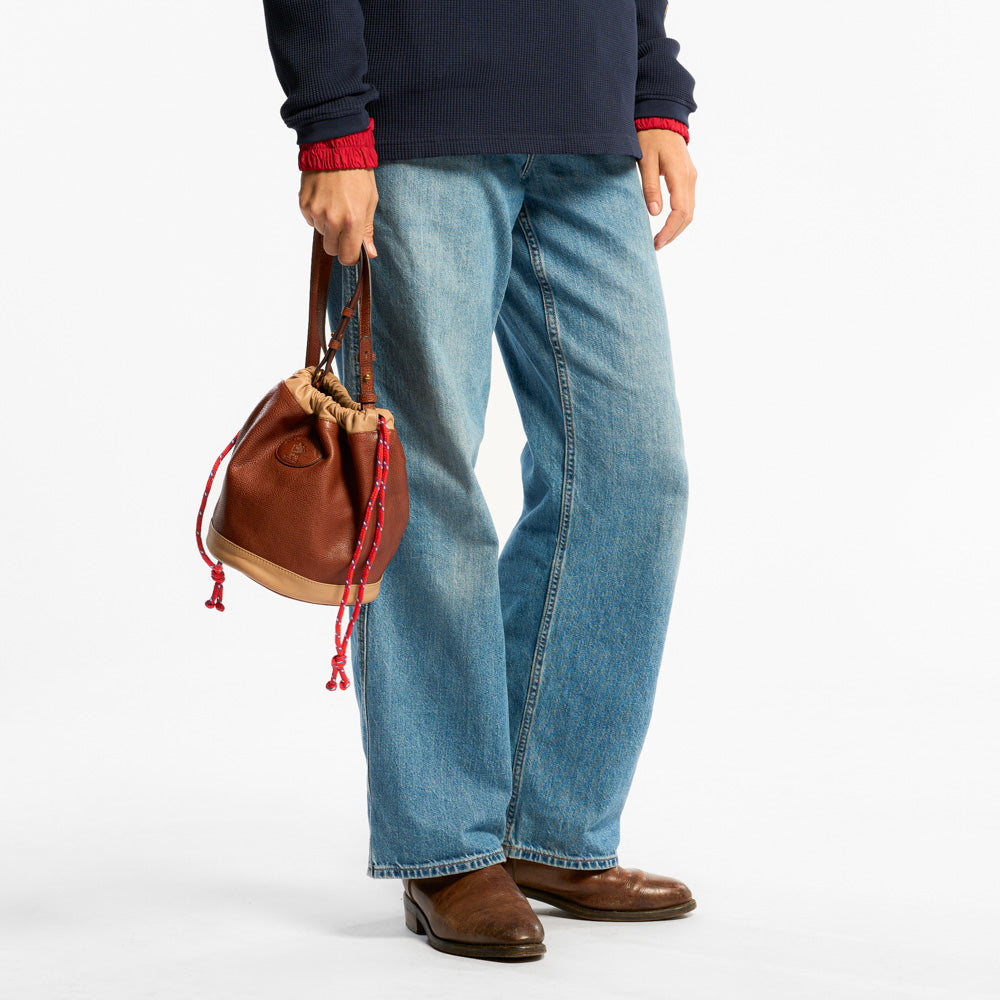 Au Vieux Campeur - Sac Grimpeur en cuir - Camel & Beige