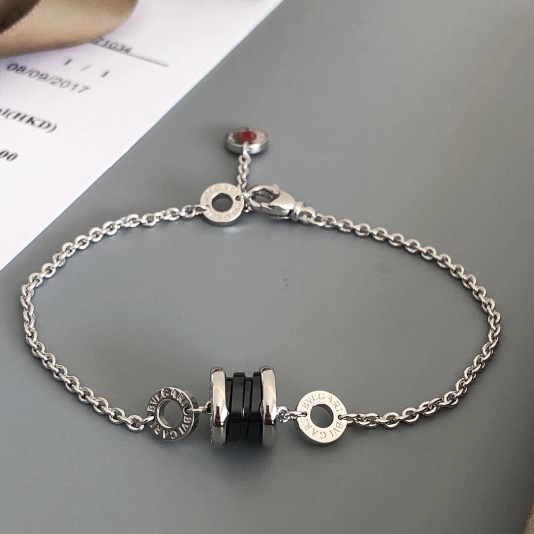 Dupe Bvlgari B.zero1 Bracelet in Silver Chain with Black Ceramic - Original Replica Club