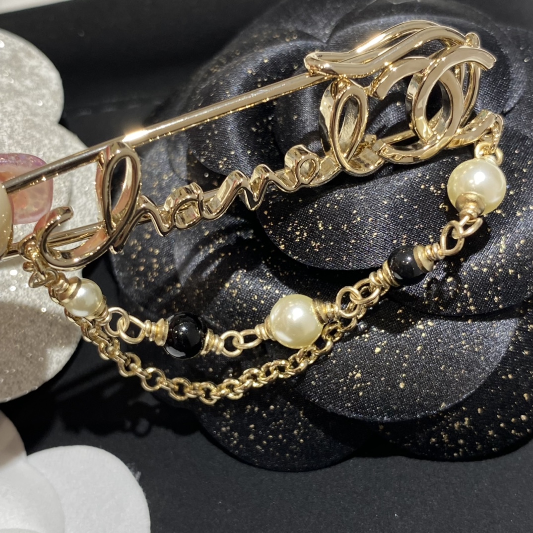 Chanel Pearl and Chain Pin Brooch - Original Replica Club