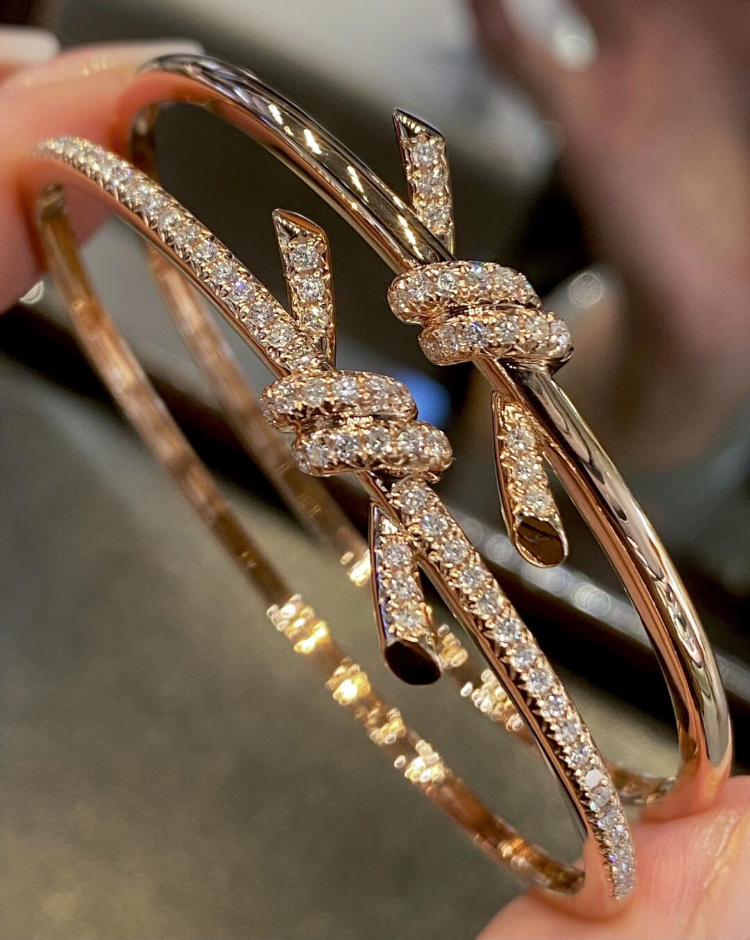 Tiffany Paved Diamond Knot Bangle Bracelet - Original Replica Club
