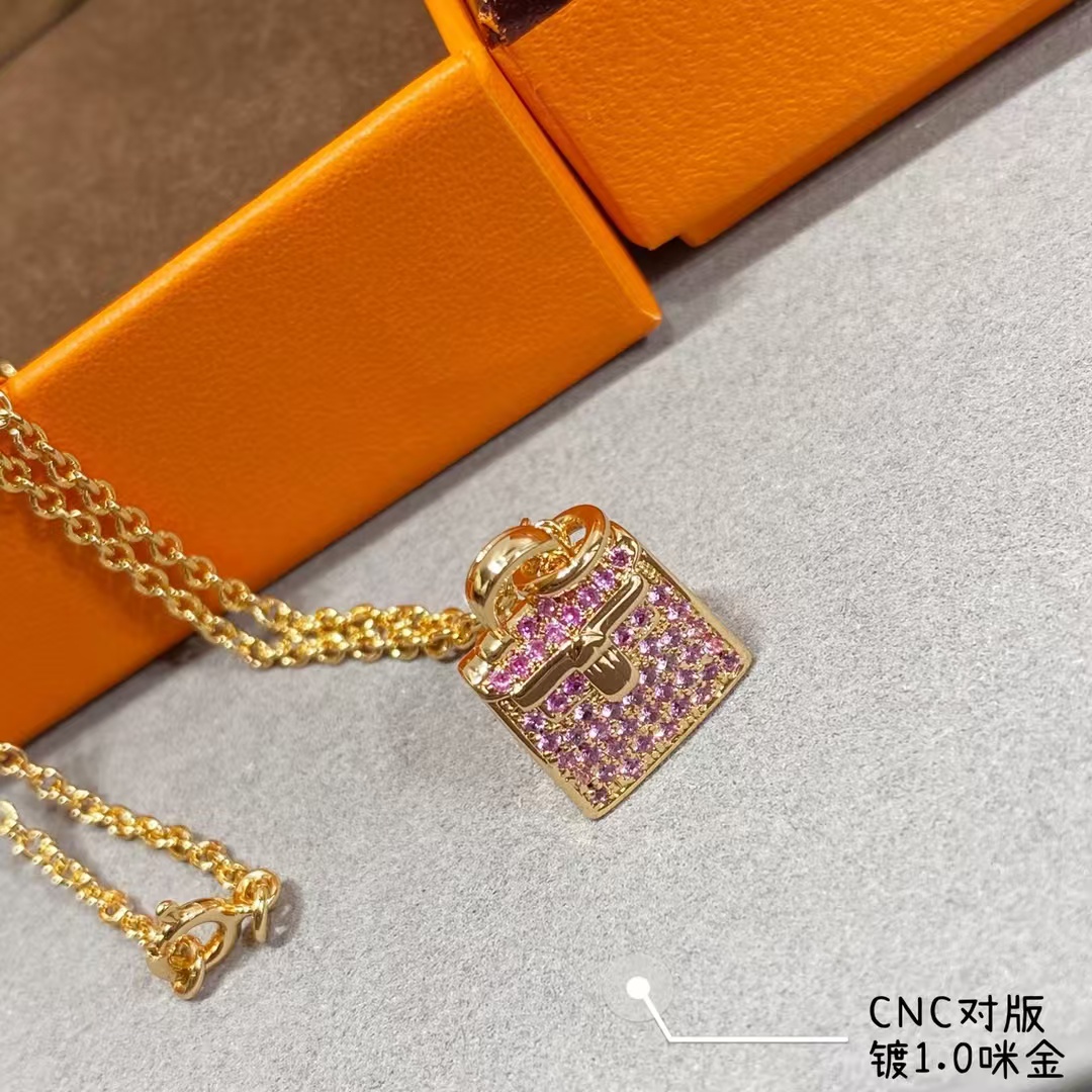 Hermes Diamond Paved Bag Pendant Necklace - Original Replica Club