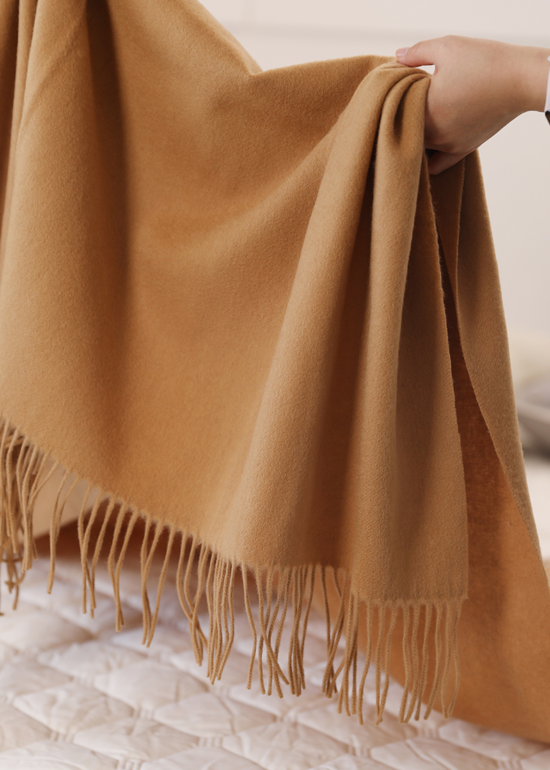 Solid Color Pure Wool Blanket Luxury Soft Thermal Woven Oversize Throw For Bed And Sofa Soft Breathable For Home Decor
