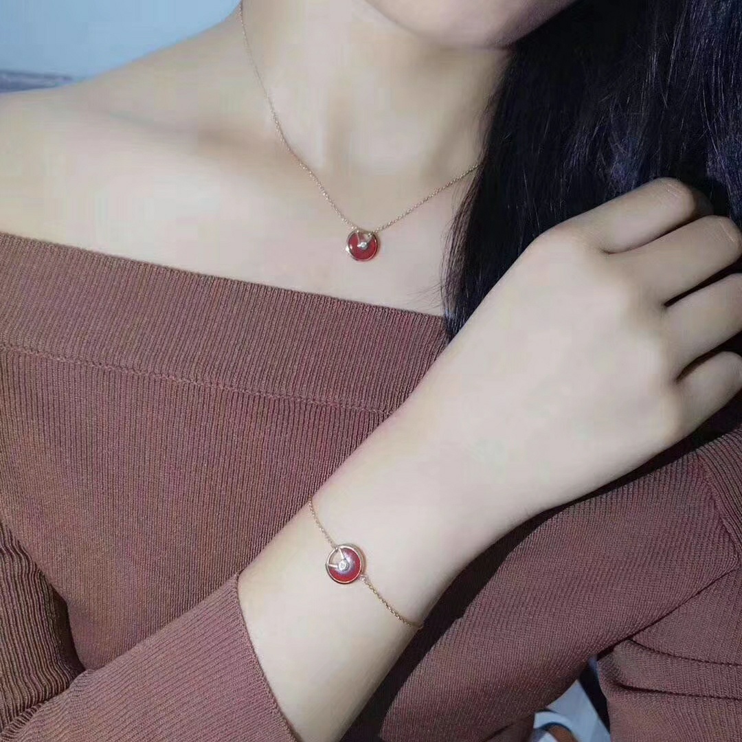 Cartier Amulette de Necklace Earring Bracelet - Original Replica Club