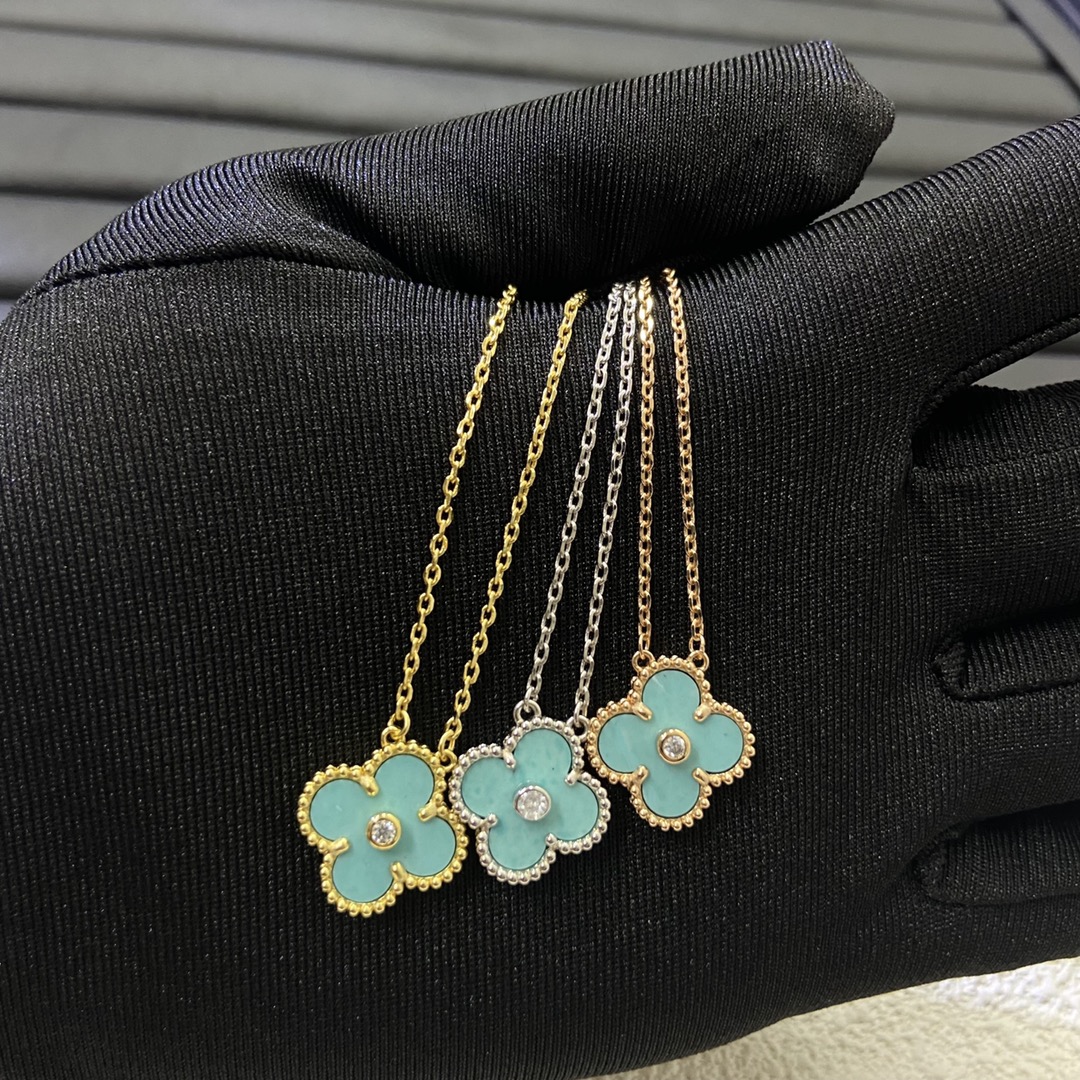 VCA Amazonite Vintage Alhambra Pendant Necklace, 1 Motif - Original Replica Club