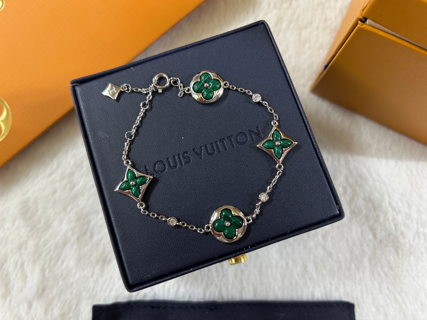 Louis Vuitton Malachite Color Blossom BB Star Sun Bracelet - Original Replica Club
