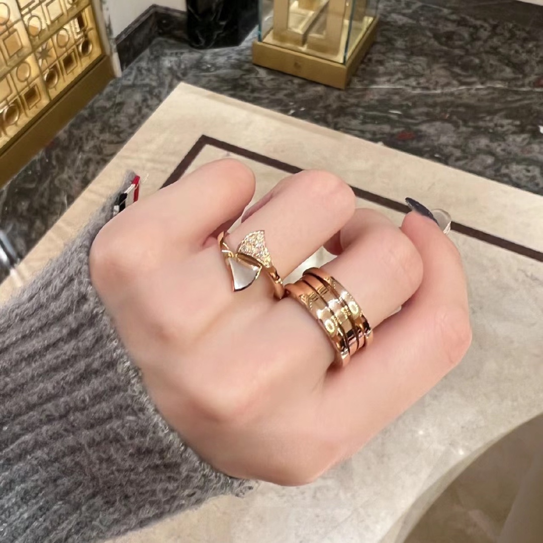 Bvlgari Narrow B.zero1 Ring - Original Replica Club