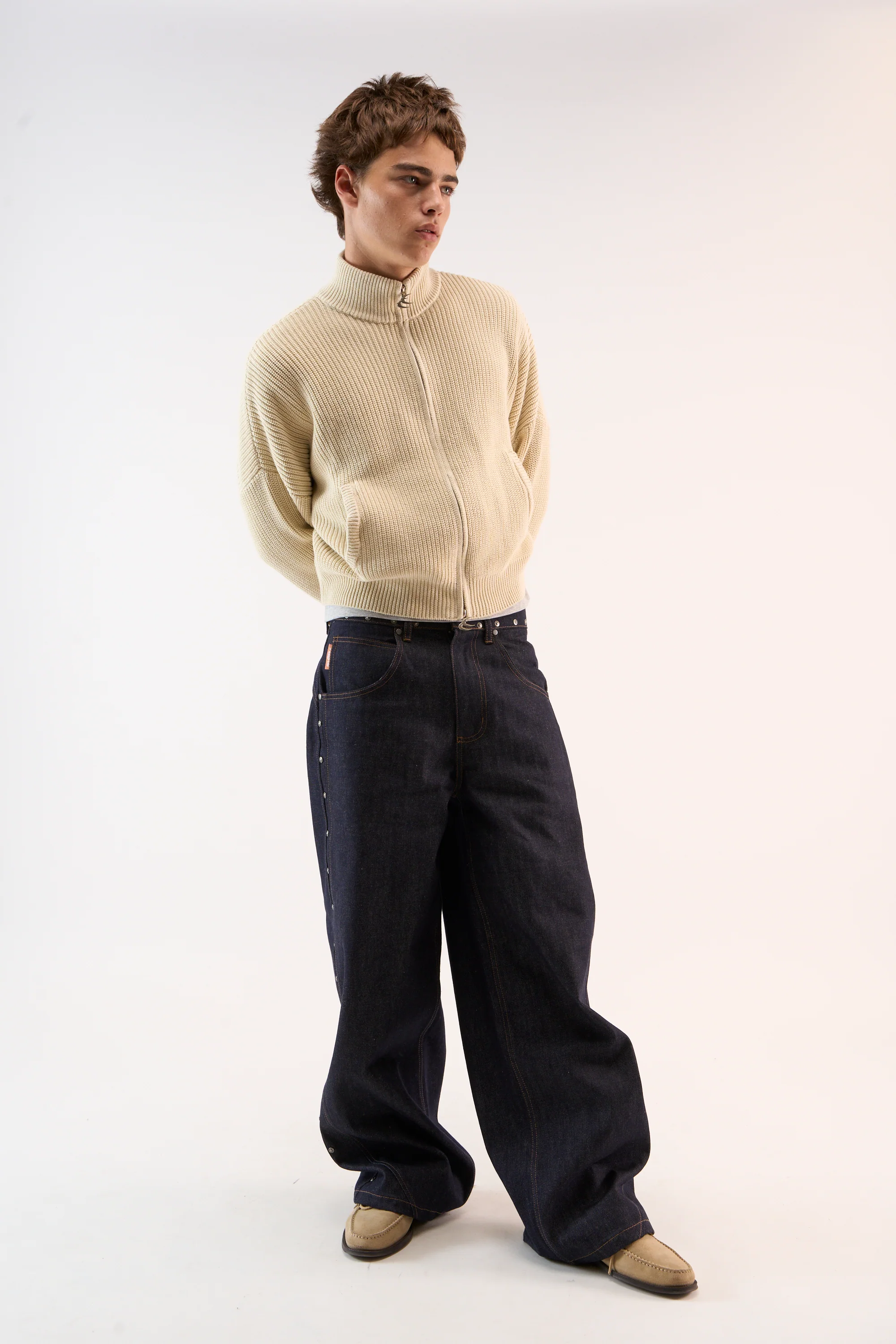 Delore Ecru Knit Zipper