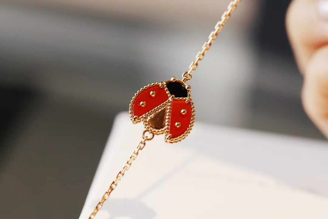 VCA Fauna Lucky Spring Bracelet, Open Wings Ladybug - Original Replica Club