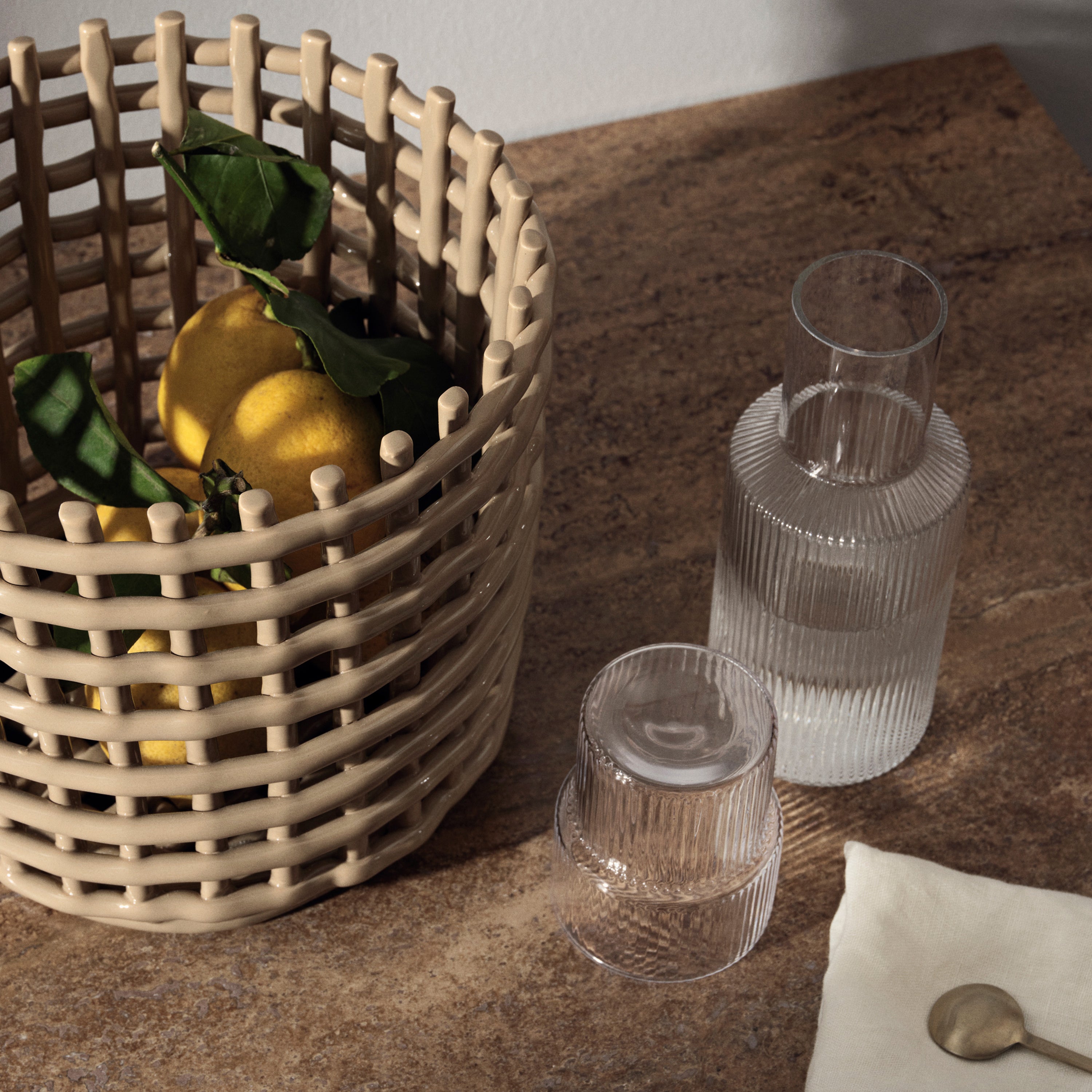 Ferm Living Ceramic Mand Large - Cashmere