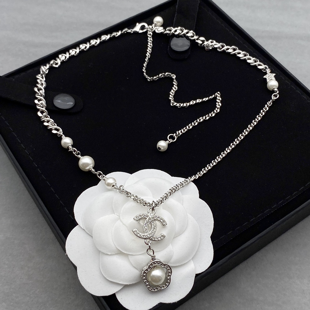 Chanel Flower Enhancer Pearl Bracelet Earrings Necklace - Original Replica Club