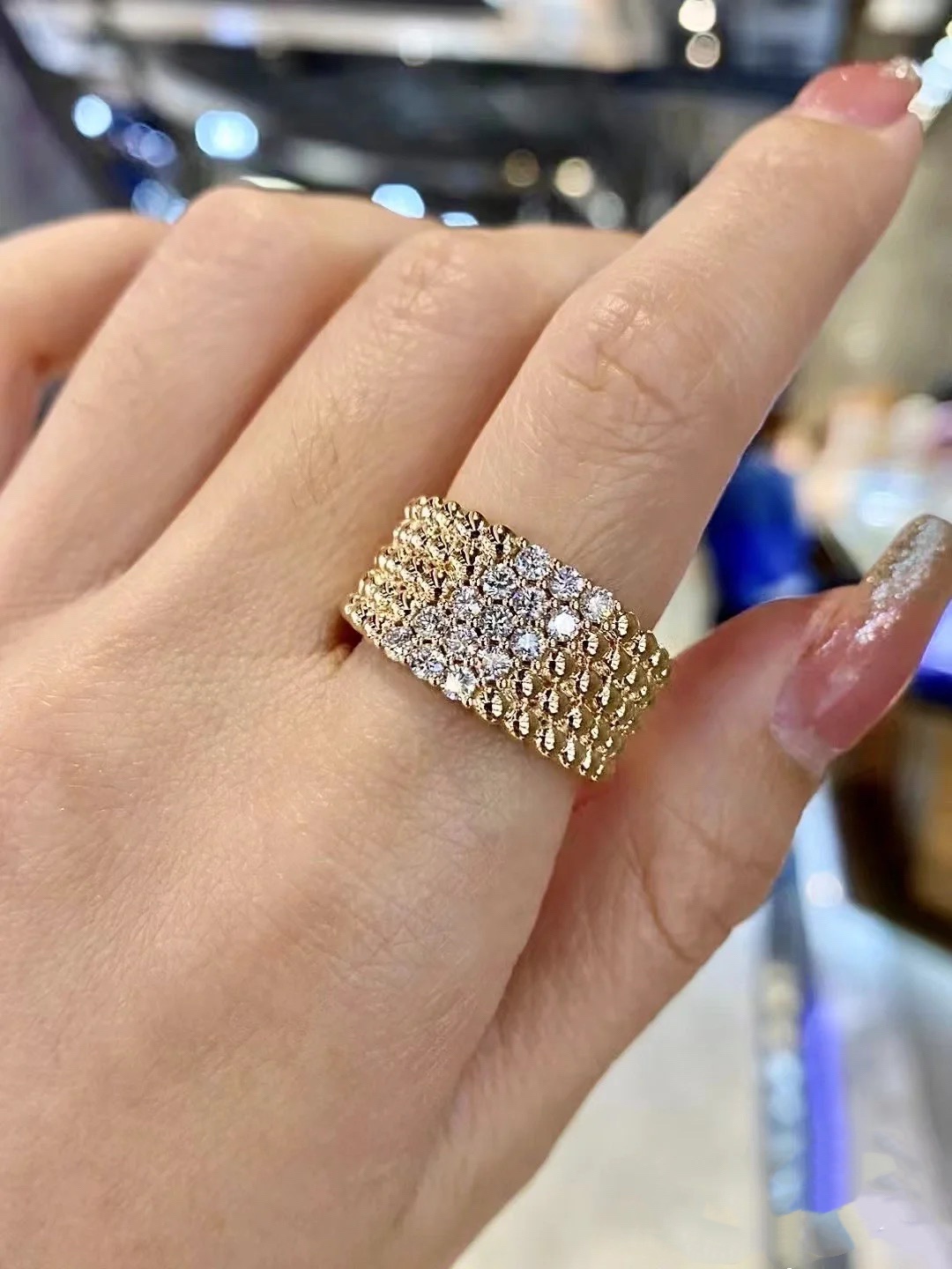 VCA Perlee Diamond Ring - Original Replica Club