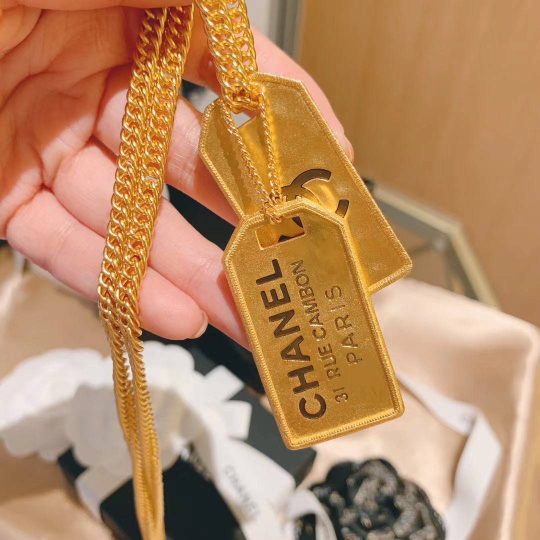 Chanel Unisex Thick Cuban Chain Rectangle Tag Pendant Necklace - Original Replica Club