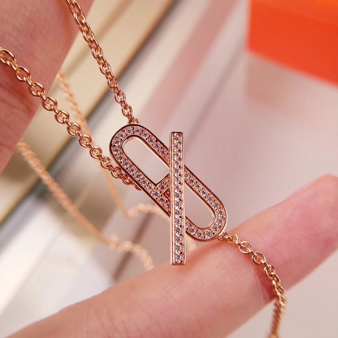 Hermes Hot Sale Pig Nose Necklace - Original Replica Club
