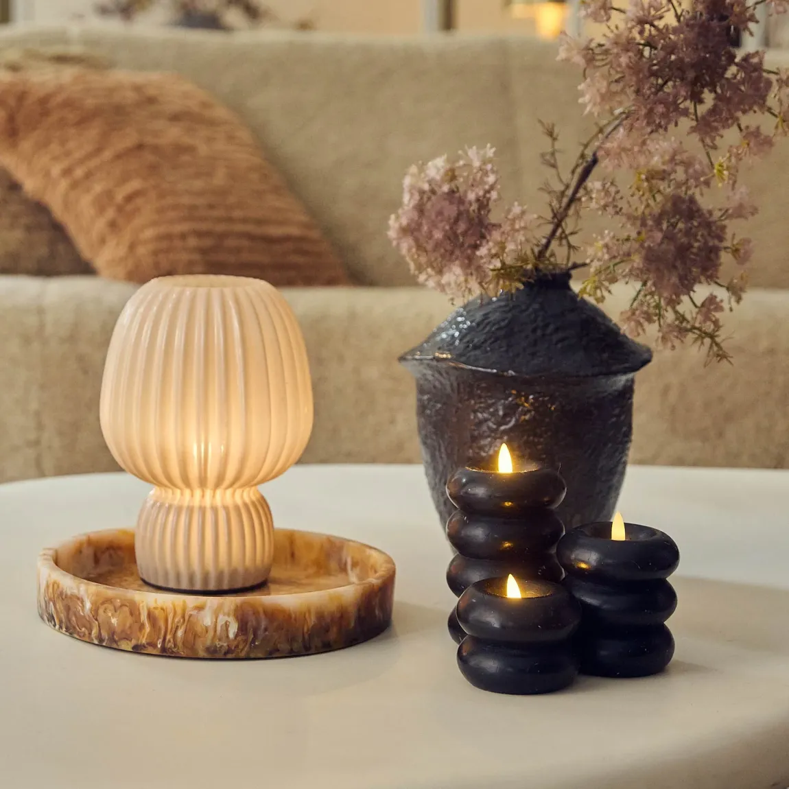 Sandalwood Scented Candle