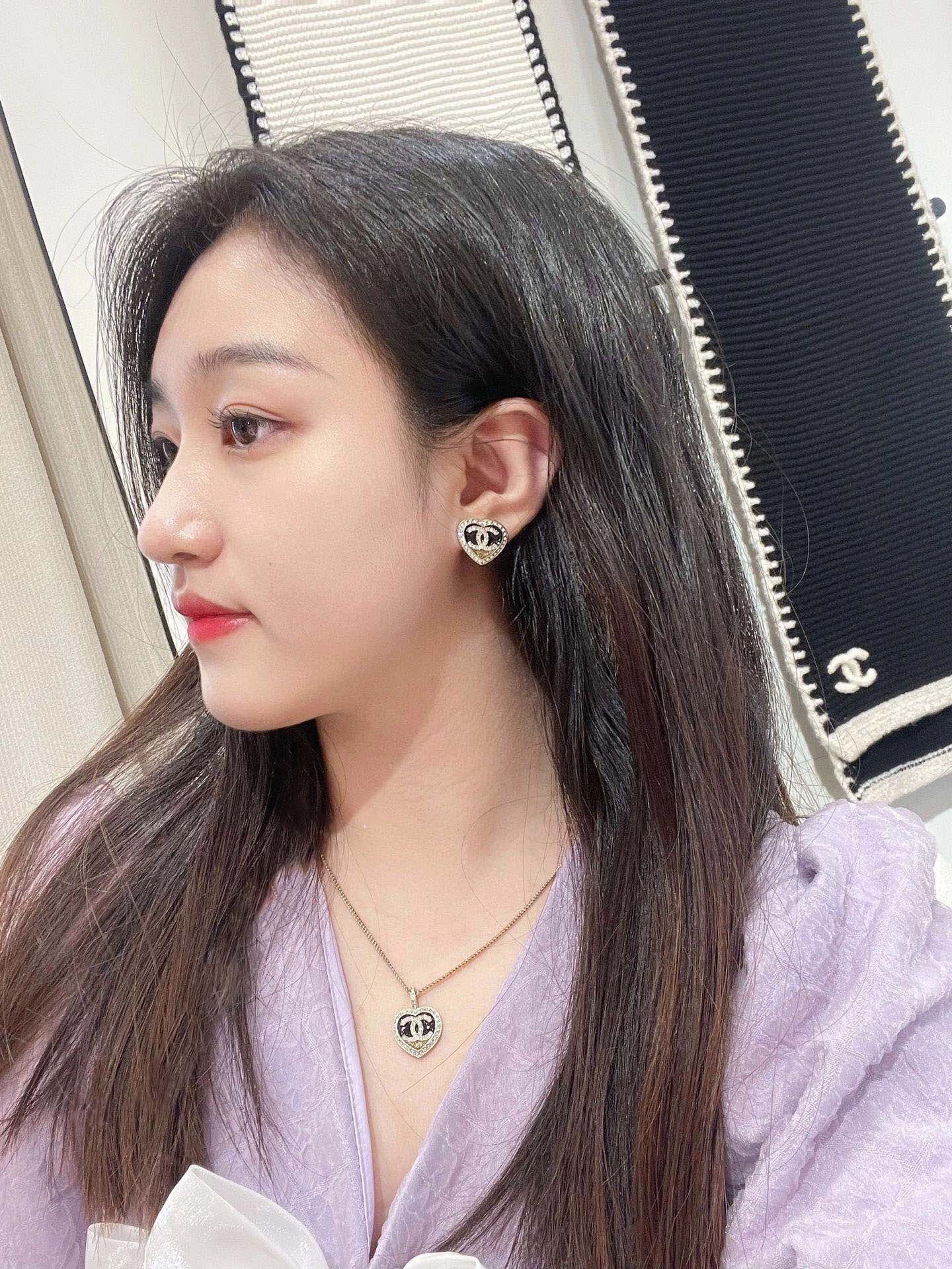 Chanel Colorblock Gold Black Heart Bracelet Earrings Necklace - Original Replica Club