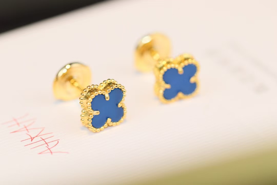 VCA Earstuds Earring - Mini - Original Replica Club