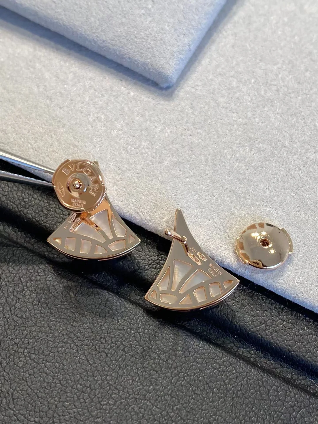 Bvlgari Divas' Dream Earrings - Original Replica Club