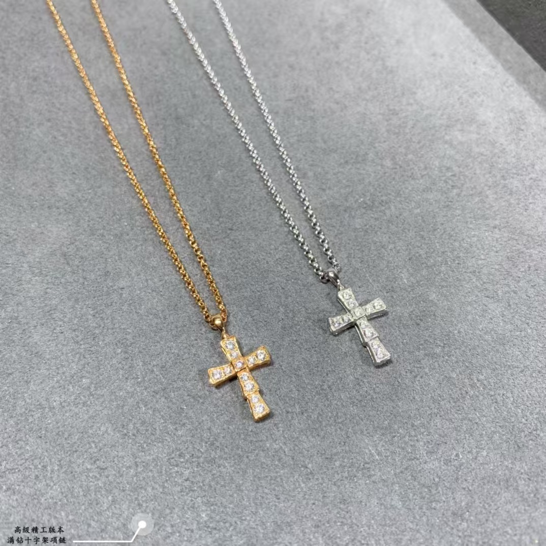 Bvlgari Cross Croce Pendant Necklace - Original Replica Club