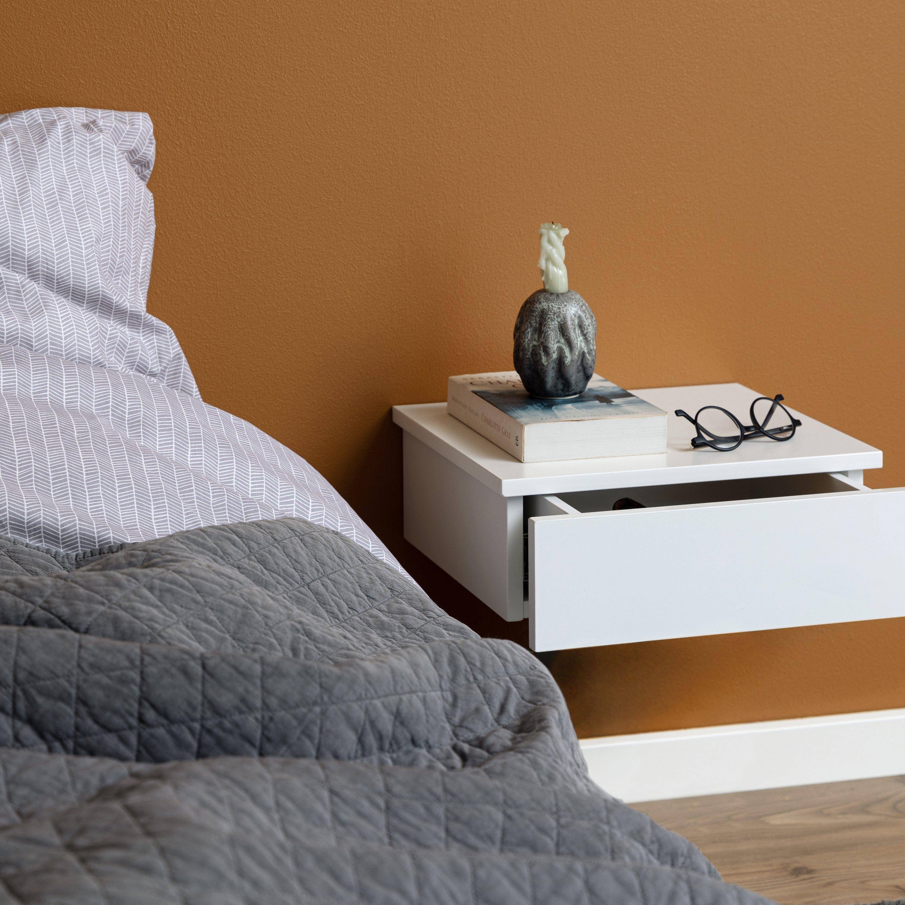 by fonQ basic Wall Nachtkastje - Wit