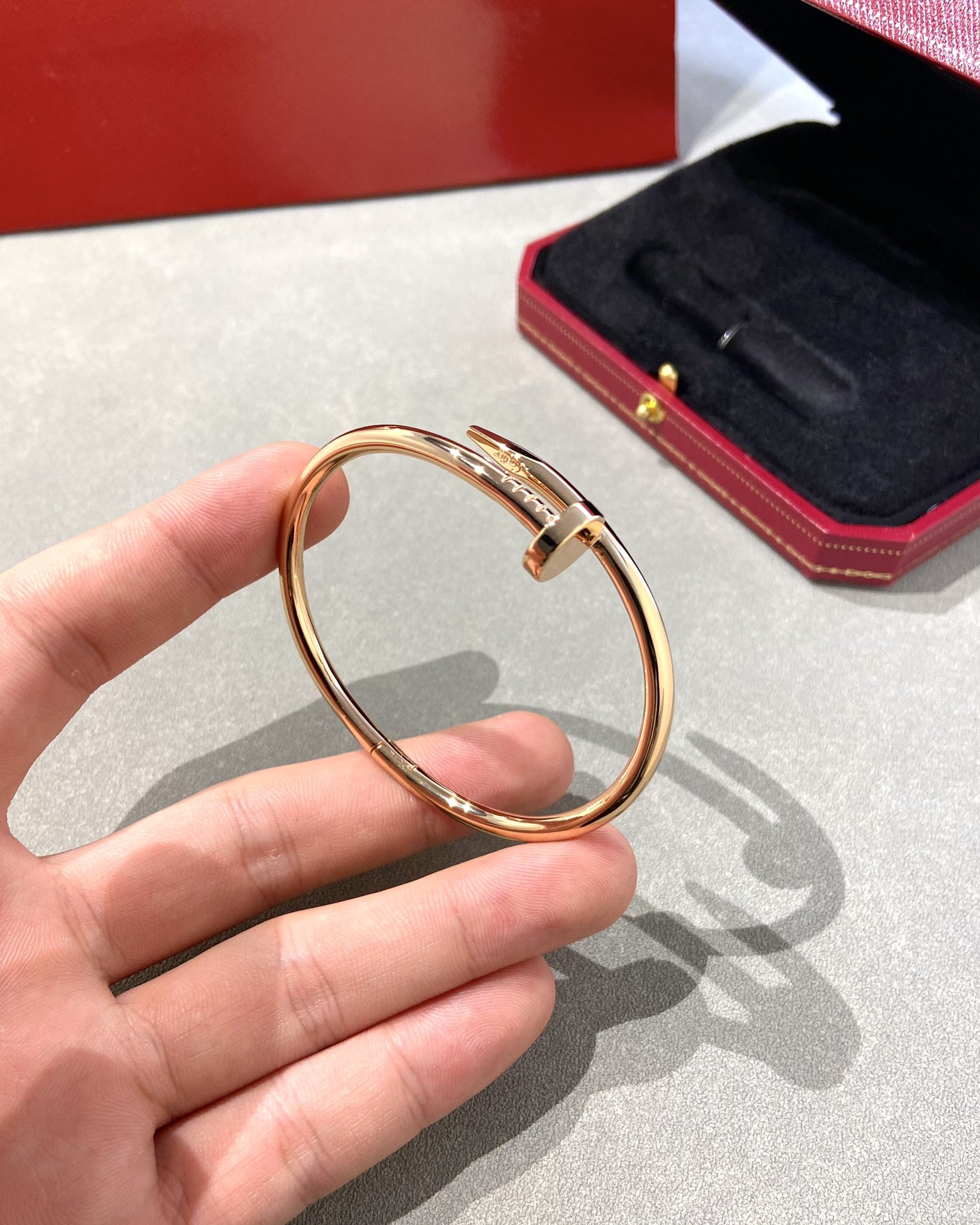 Cartier Smooth Juste un Clou Nail Bracelet - Original Replica Club